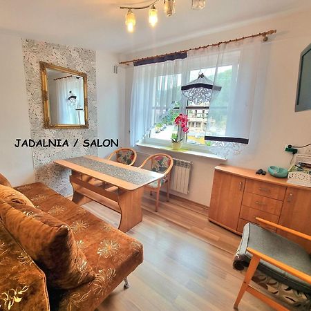 Apartament Kacperek, Willowa 4A - 2 Sypialnie, Salon - Dla Rodzinny 4-5 Os, Samo Centrum Szczyrk Eksteriør billede